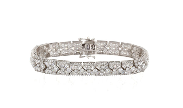 Luxurious Design 925 Sterling Silver Bracelet studded with CZ