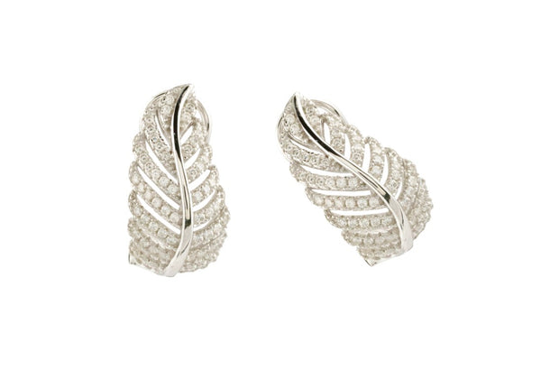 Stylish Design Leaf 925 Sterling Silver Earrings studded with CZ
